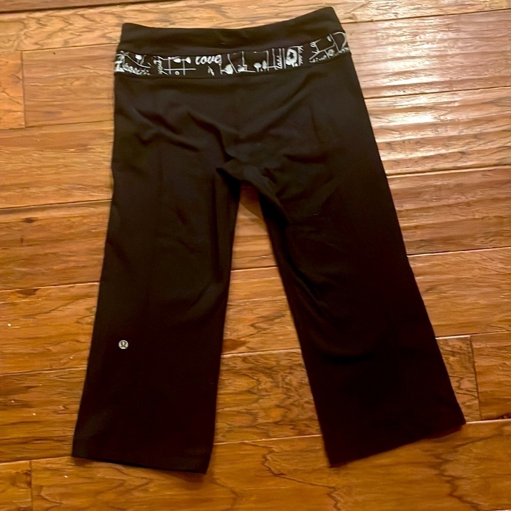 Lululemon Black Reversible Leggings Size 6 - Picture 3 of 6